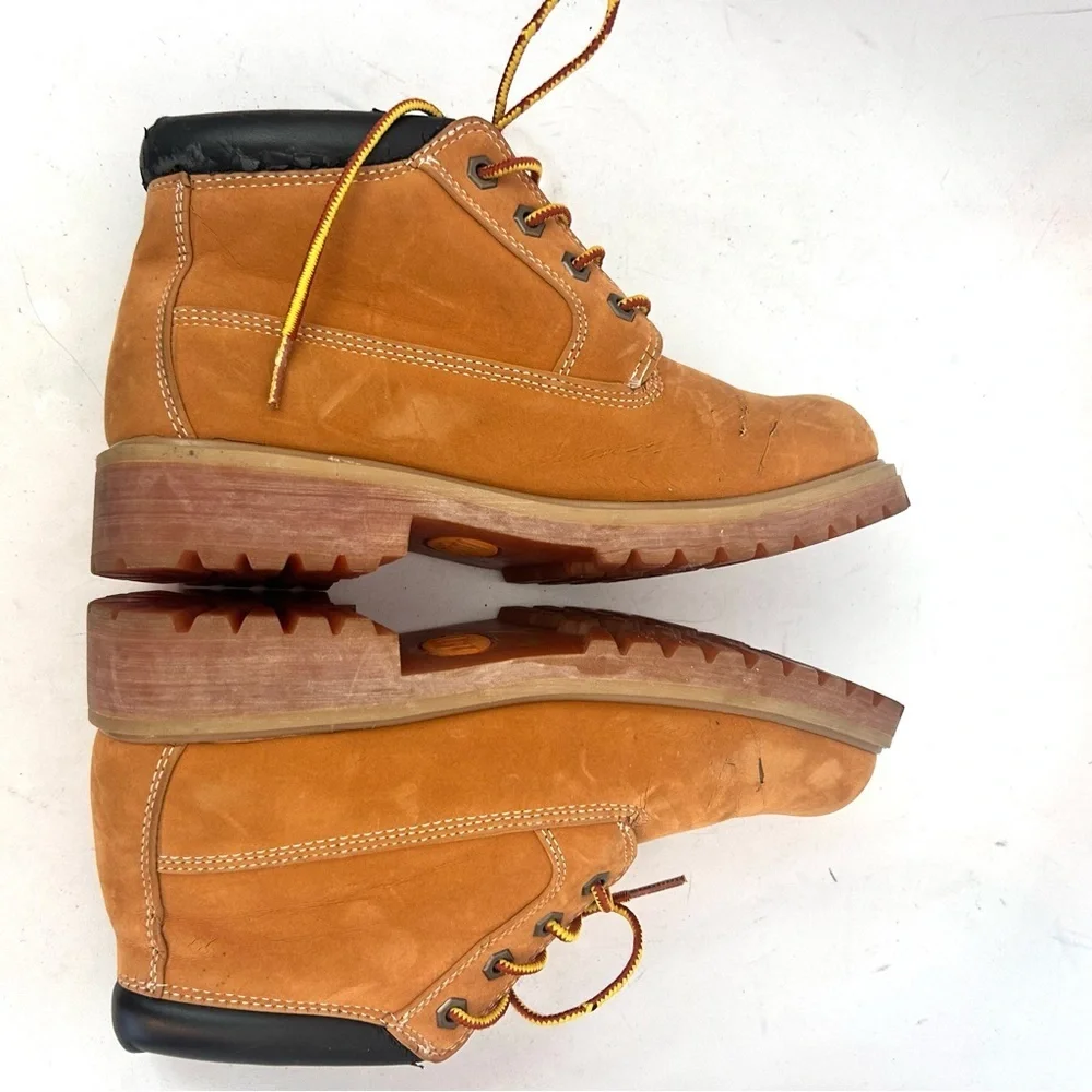Lugz Women’s Vintage 90s WHUDK 747 Tan/Orange Lace Up Dress Work Boot Size 8